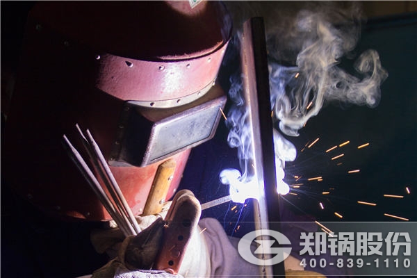 365速发国际股份举行铆焊工手艺交锋竞赛
