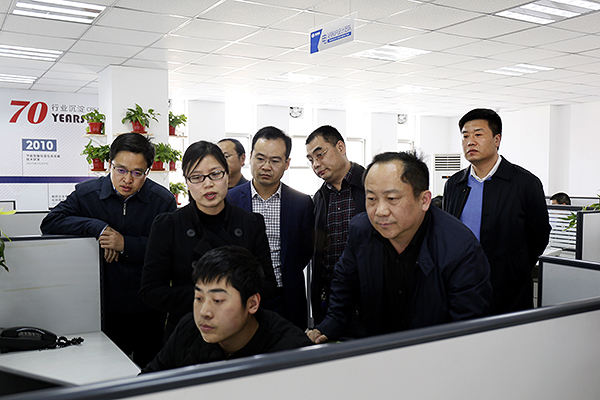 河北省工业和信息化厅厅长龚晓峰莅临365速发国际