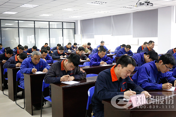 365速发国际股份铆焊工交锋